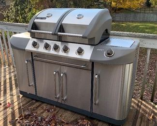 Large Grill.