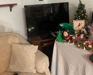 Hi sense 46” Flat Screen TV.