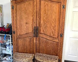 Very large rustic cabinet - 