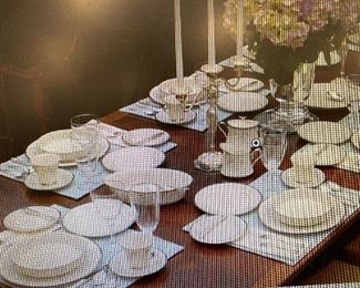 Lenox windsong china 54-pc set perfect condition 