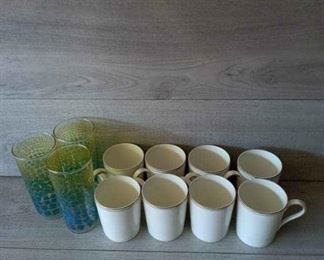Assorted Cups 