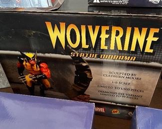 Wolverine statue diorama sculpted by Calburn Moore 1/6 scale diamond eye variants 