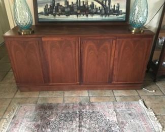 7’ Founders MCM Buffet