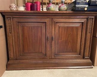 Dining Room hutch. Available for presale. $100/obo. To make an offer, call/text Lisa @ 615-854-8535  or email: nashville@entrustedestatesales.com