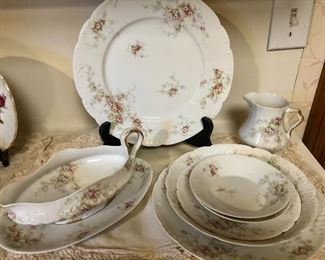 Service for 6 Limoges china