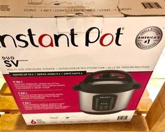 New in box instant pot