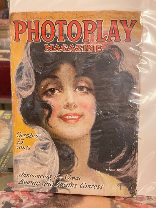 Photoplay Magazine.  One of dozens of movie magazine titles.