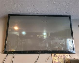 Samsung flat screen TV