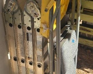 Werner heavy duty - load capacity 250 lbs - folds out 6 to 12 ft & also a step ladder  