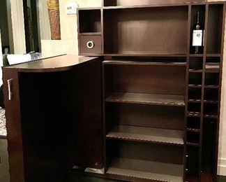 detail- when open, the surface of the bar area is chrome