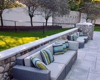 Great Outdoor Furnishings with New Custom Cushions