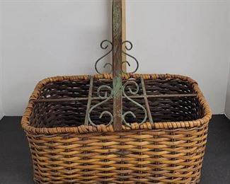 Metal handle wicker basket