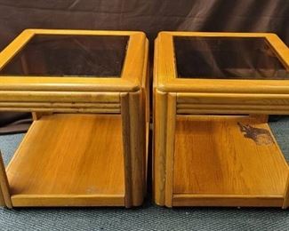 (2) Matching end tables w/glass top 21 1/2" W x 23" D x 21" H