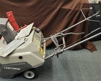 Craftsman 4.5/21 snowblower electric start