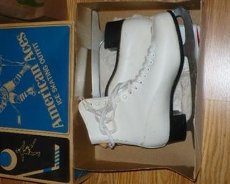    old new ice skates 