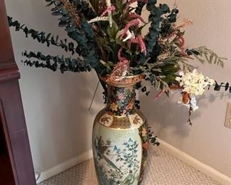 Beautiful Asian Decor & Vases