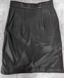 Neiman Marcus "Maxima" Leather A-Line Skirt Ladies Size 4