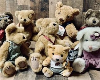 (8) Collectable Teddy Bears by Hamleys, Harley, 
Davidson, JB Bean and Associates, and The Boyds Collection