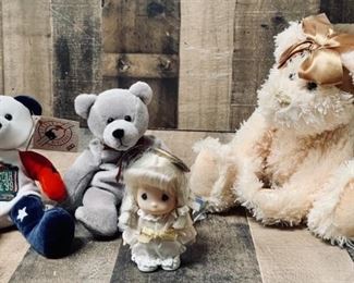 (4) Precious Moments Doll, Holy Bible Bear, 1999 All Star Game Bear, Gray Bean Bag Bear