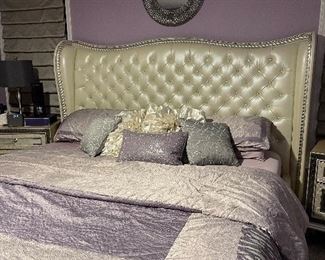 King bed part of 7 piece set