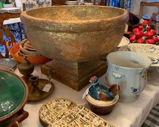 Great centerpiece bowl, tons of unique pottery and serving pieces