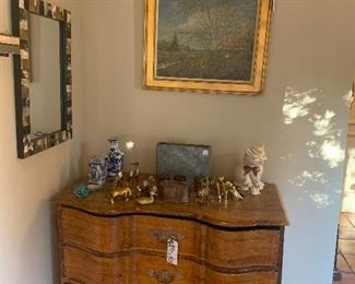 Tons of brass, antique chest, mirror, French Hen painting