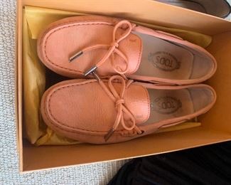 Tods driving loafers