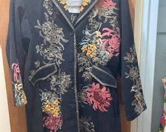 Vintage embroidered floral ladies jacket