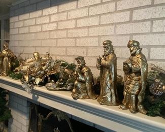 Gold tone nativity set