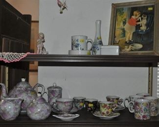 Tea sets, vases, cups and saucers