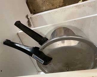 Garage - white cabinet 