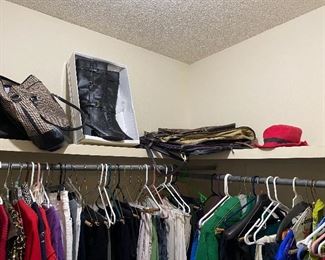 Clothing/shoes