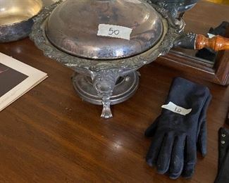 Bedroom - miscellaneous on dresser