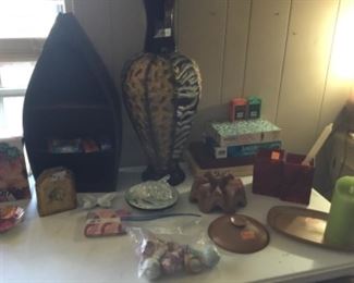 Decor - miscellaneous 