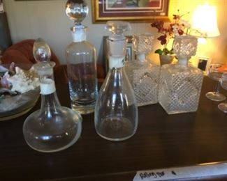 Liquor decanters