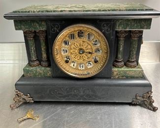 070 Seth Thomas Adamantine Mantel Clock