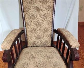 Beautiful Antique Victorian Chair