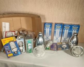 Big Lot of Light Bulbs and Recessed Lighting Parts