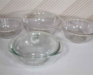 Pyrex Glass Bowls and Covered Casserole Dish