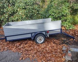 Wooden Pull Trailer With Tailgate