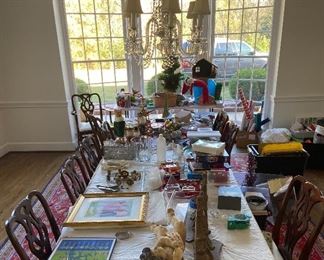 There’s a beautiful table and chairs under there…somewhere. 