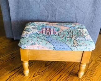 Sweet little foot stool