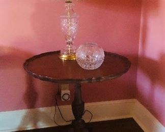 Pie crust tripod mahogany side table with brass feet
Waterford lamp