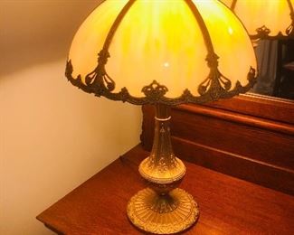 Antique 6 bent panel slag glass leaded table lamp Lighted