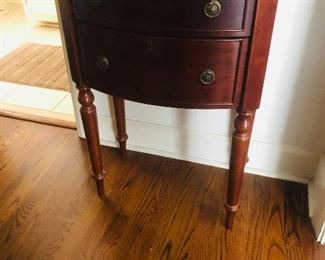 Hickory American masterpiece collection mahogany side table