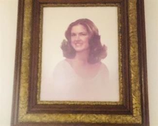 Several antique frames in great condition