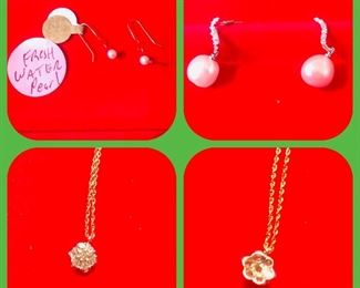 Fresh water pearl earrings
Fresh water pearl and diamond earrings
Diamond pendant necklace /gold chain