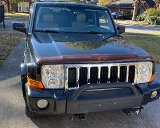 2008 Jeep Commander Limited (80k miles)