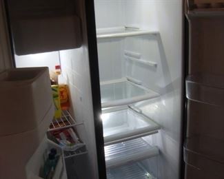 Ice maker in freezer