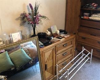 Dresser and wardrobe chest